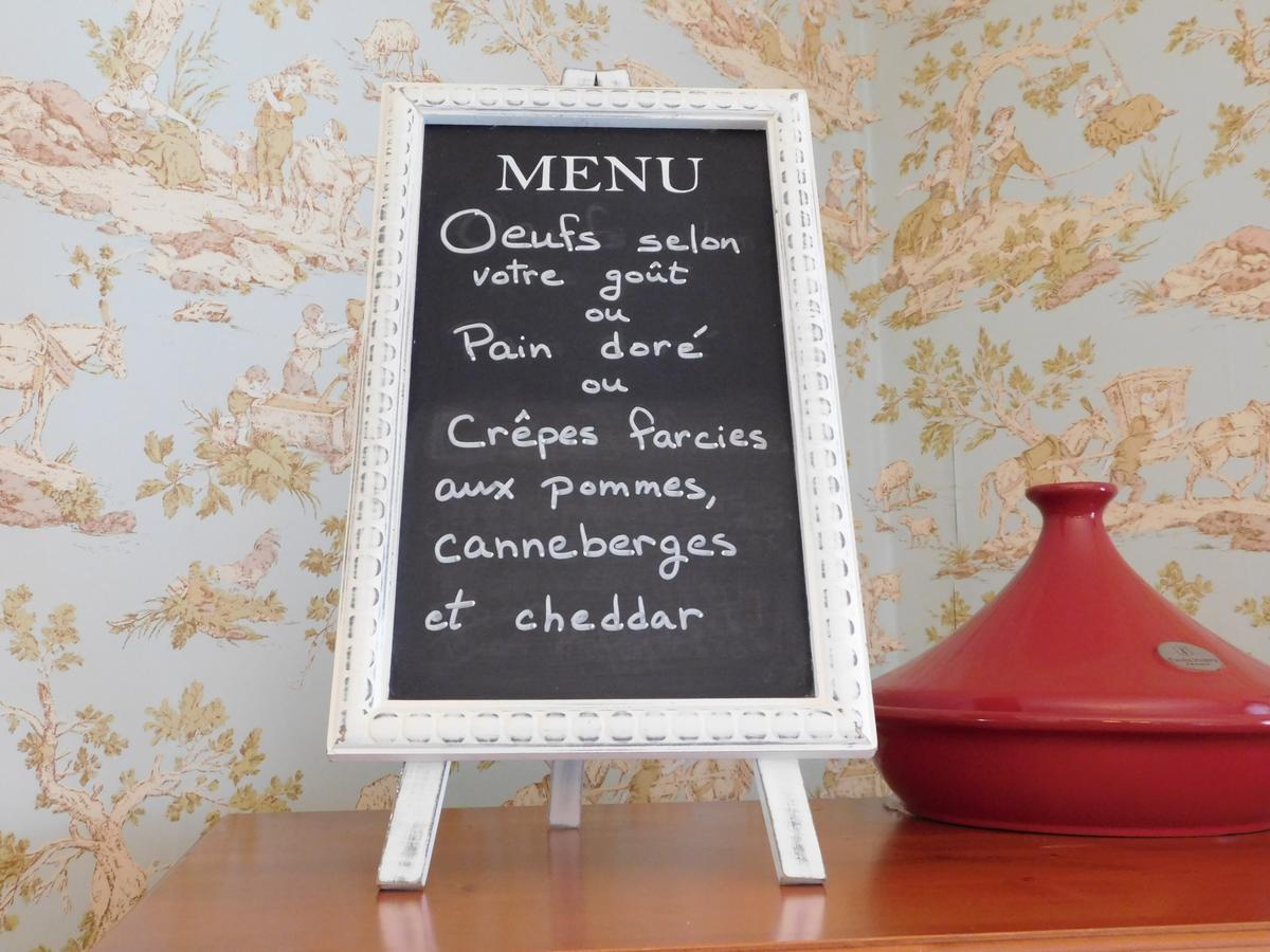 Au Coeur De Magog Bed and Breakfast Εξωτερικό φωτογραφία