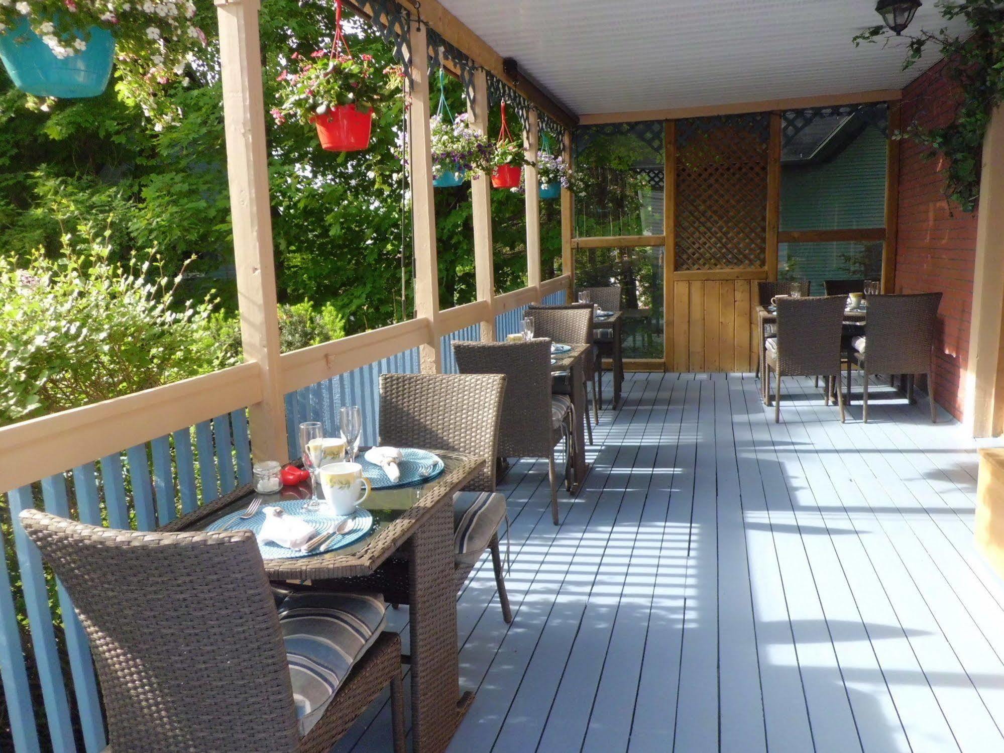 Au Coeur De Magog Bed and Breakfast Εξωτερικό φωτογραφία