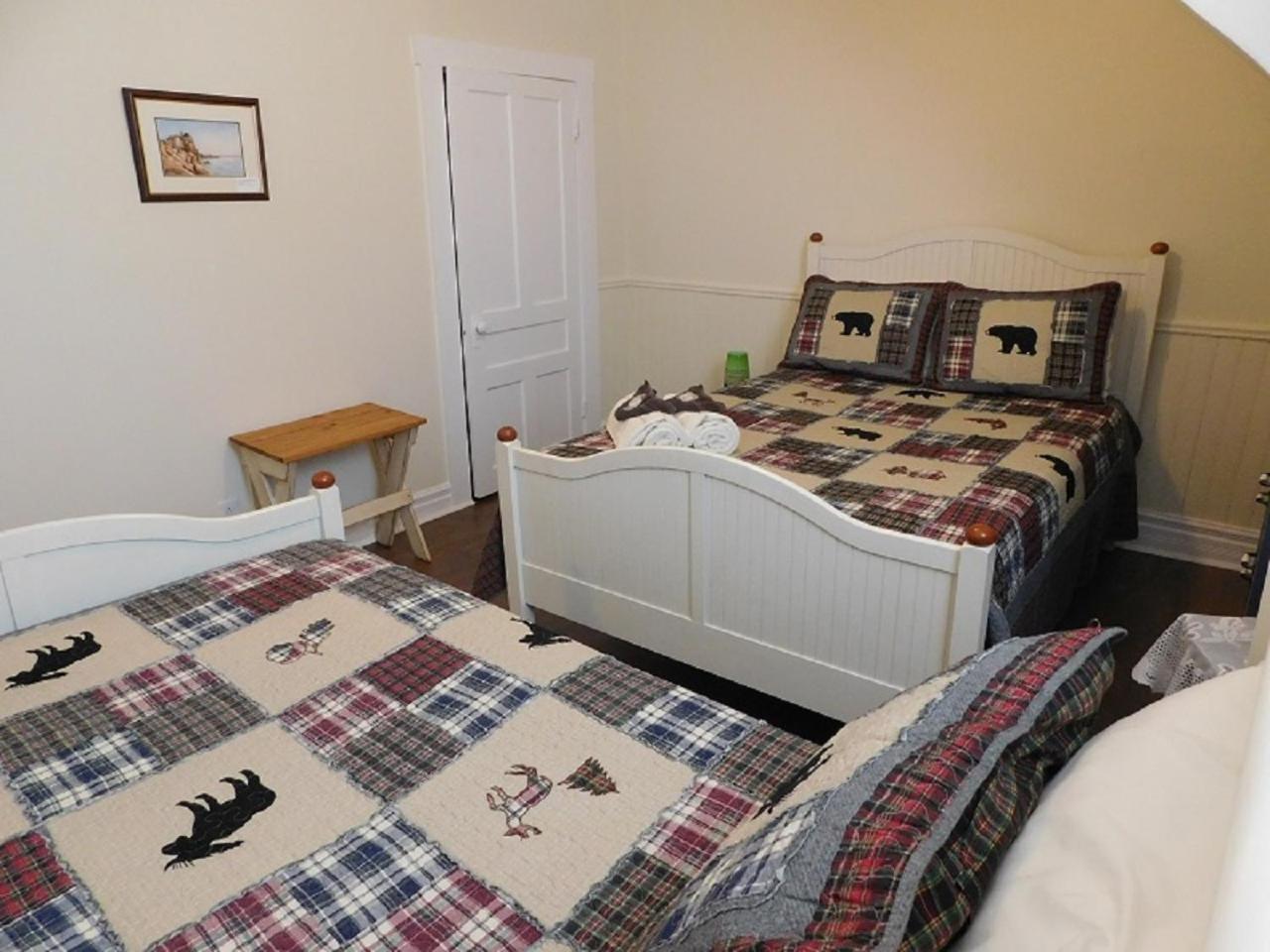 Au Coeur De Magog Bed and Breakfast Εξωτερικό φωτογραφία