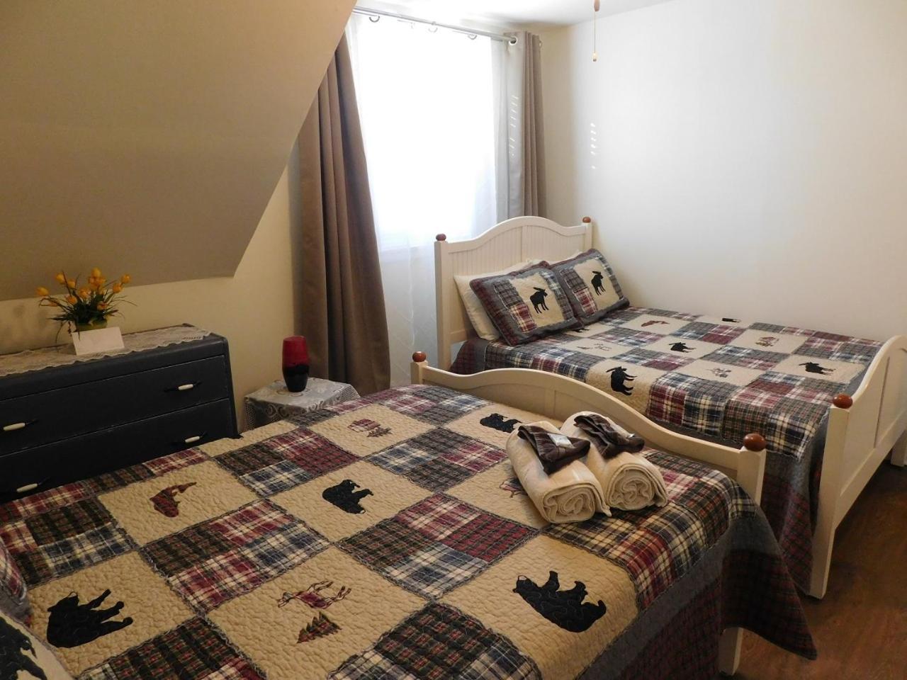 Au Coeur De Magog Bed and Breakfast Εξωτερικό φωτογραφία