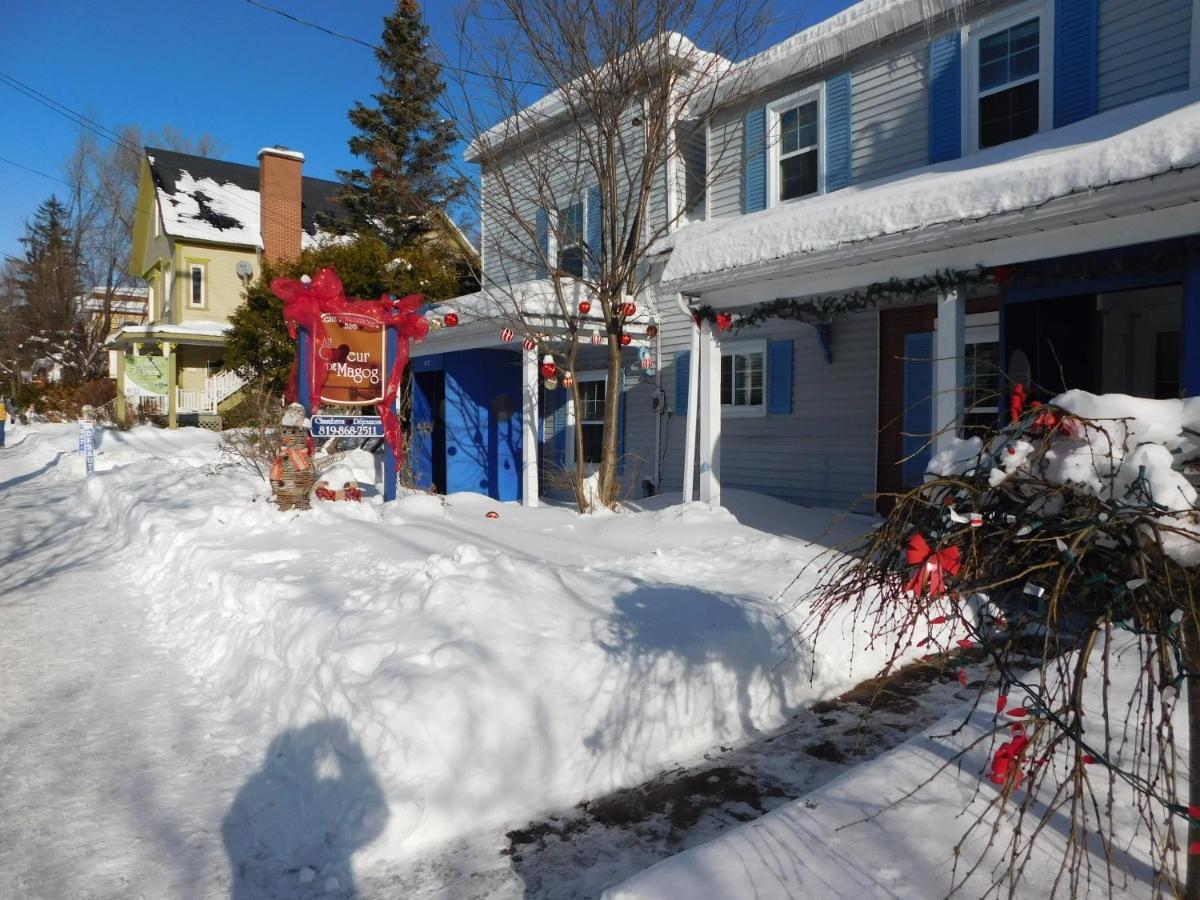Au Coeur De Magog Bed and Breakfast Εξωτερικό φωτογραφία
